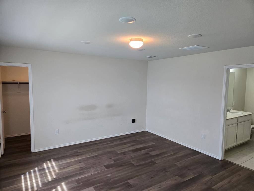 1126 Ainsley Lane, Forney, TX 75126