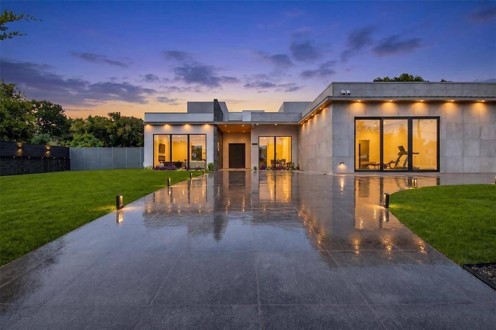 10230 Marsh Lane, Dallas, TX 75229