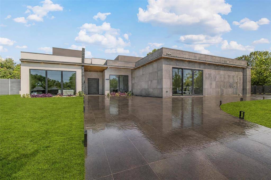 10230 Marsh Lane, Dallas, TX 75229