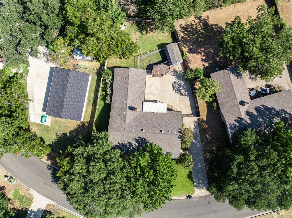 8565 Briargrove Drive, Woodway, TX 76712