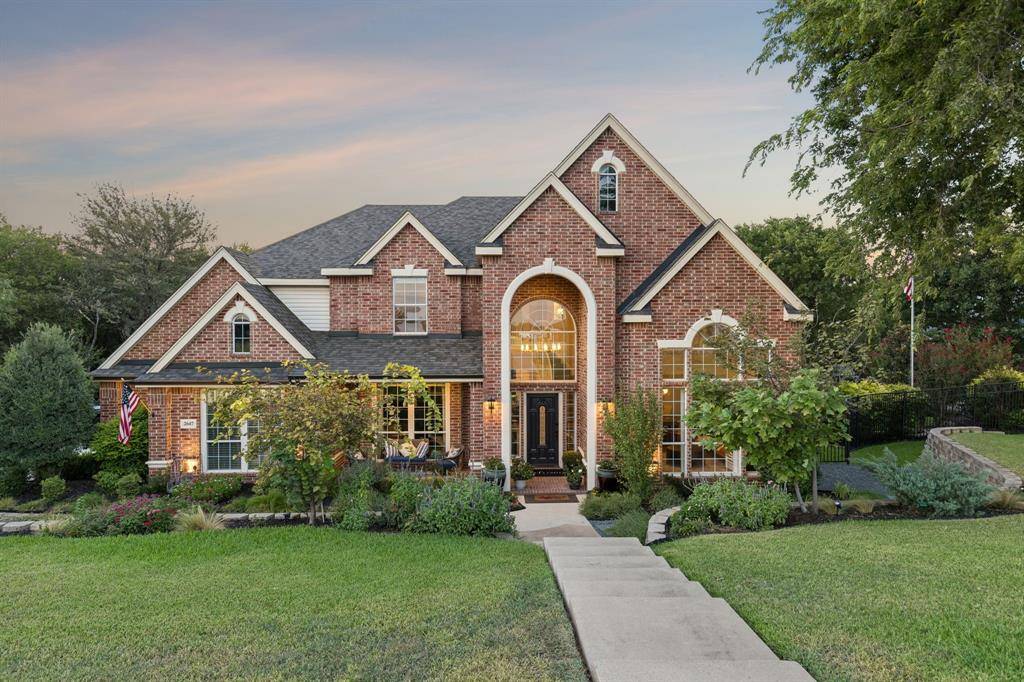 2647 Creekwood Drive, Cedar Hill, TX 75104