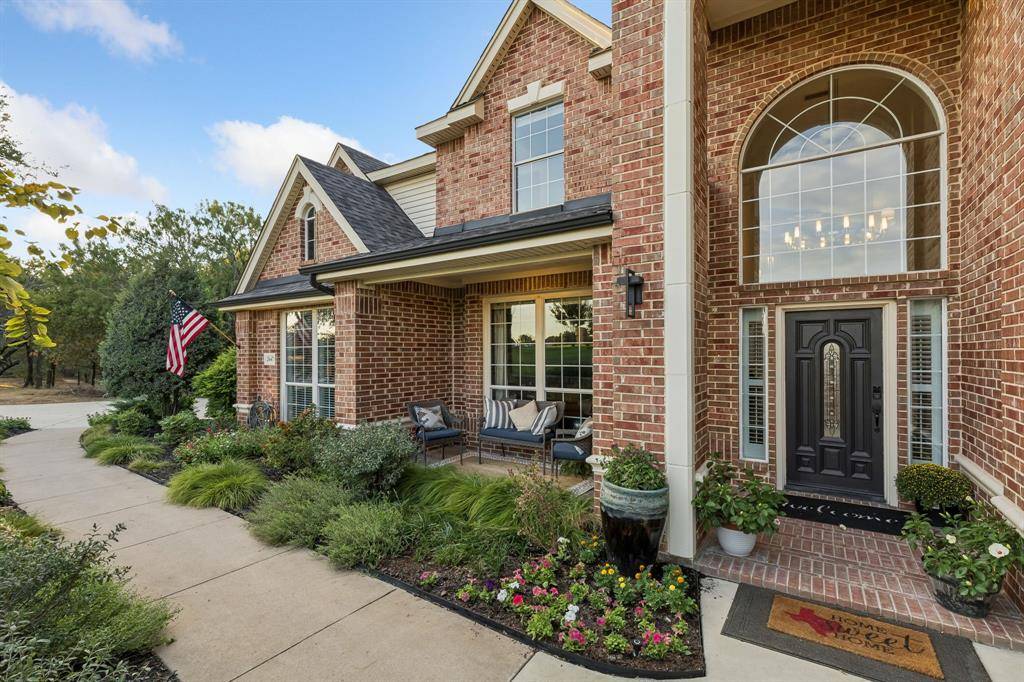 2647 Creekwood Drive, Cedar Hill, TX 75104