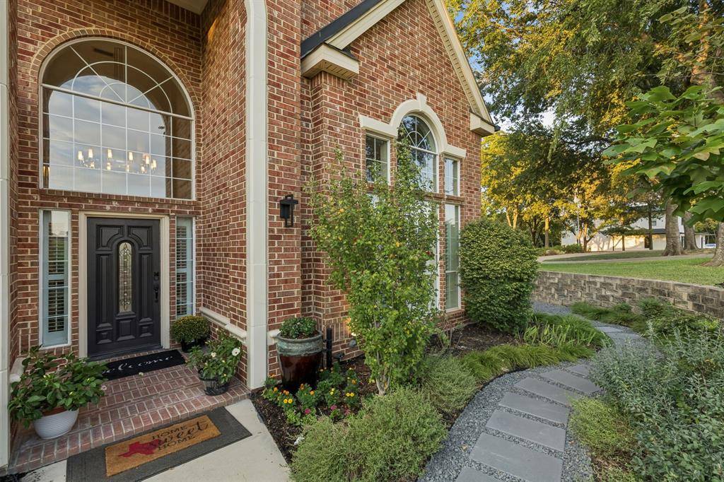 2647 Creekwood Drive, Cedar Hill, TX 75104