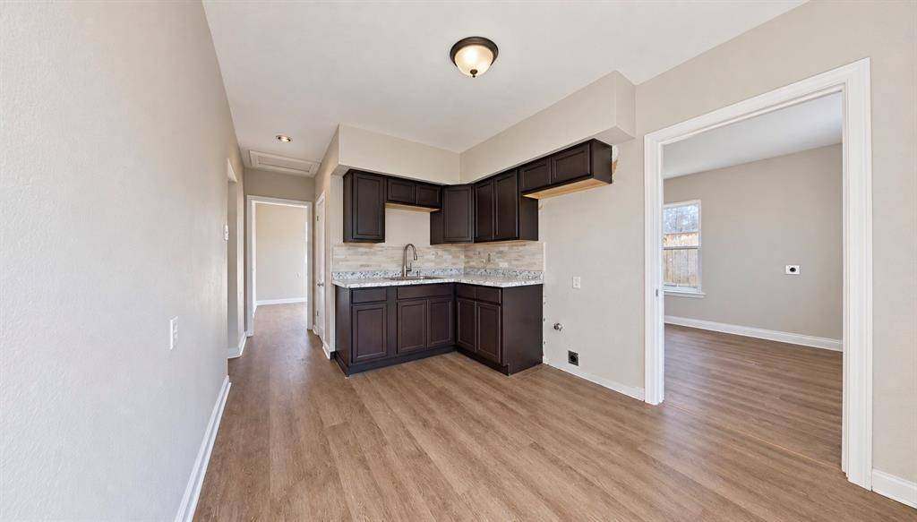 3019 NW 27th Street, Fort Worth, TX 76106