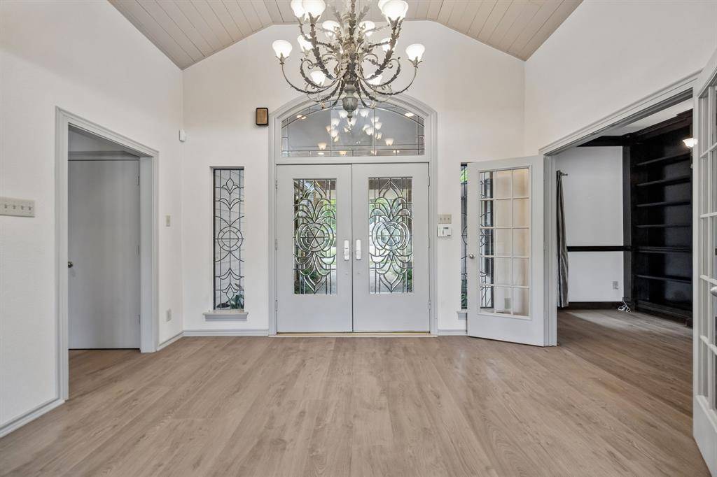 13217 Woodhaven Drive, Farmers Branch, TX 75234