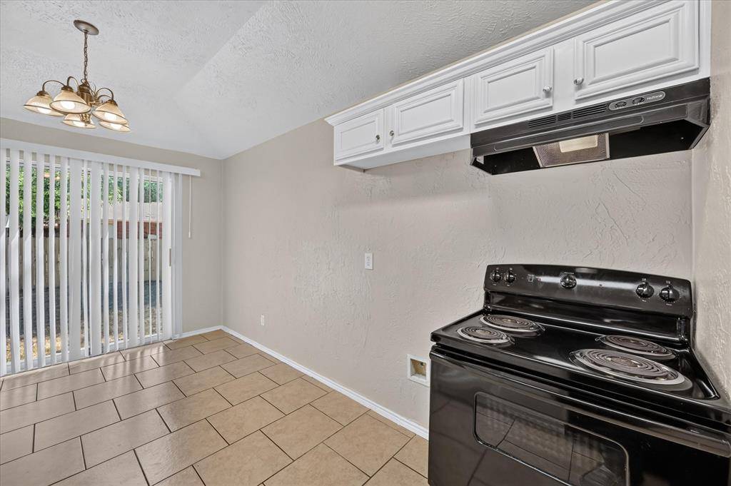 3140 Ronay Drive, Forest Hill, TX 76140