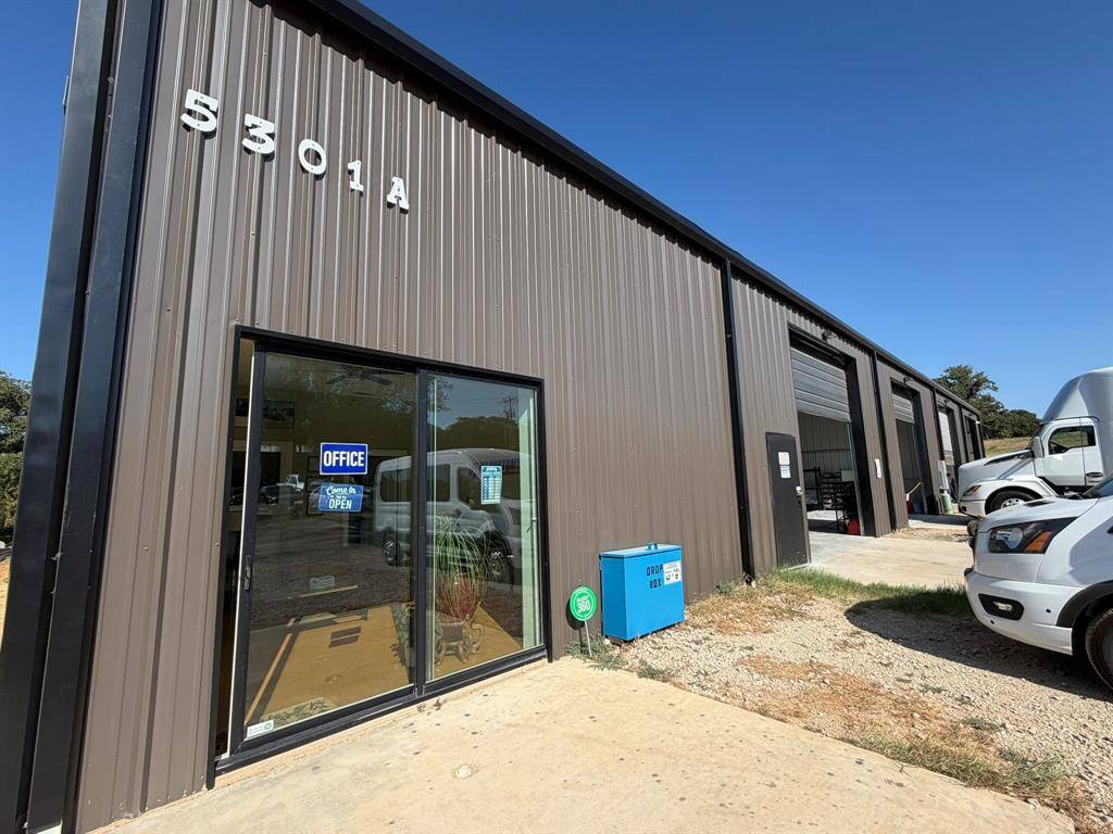 5301 Rendon Road, Fort Worth, TX 76140