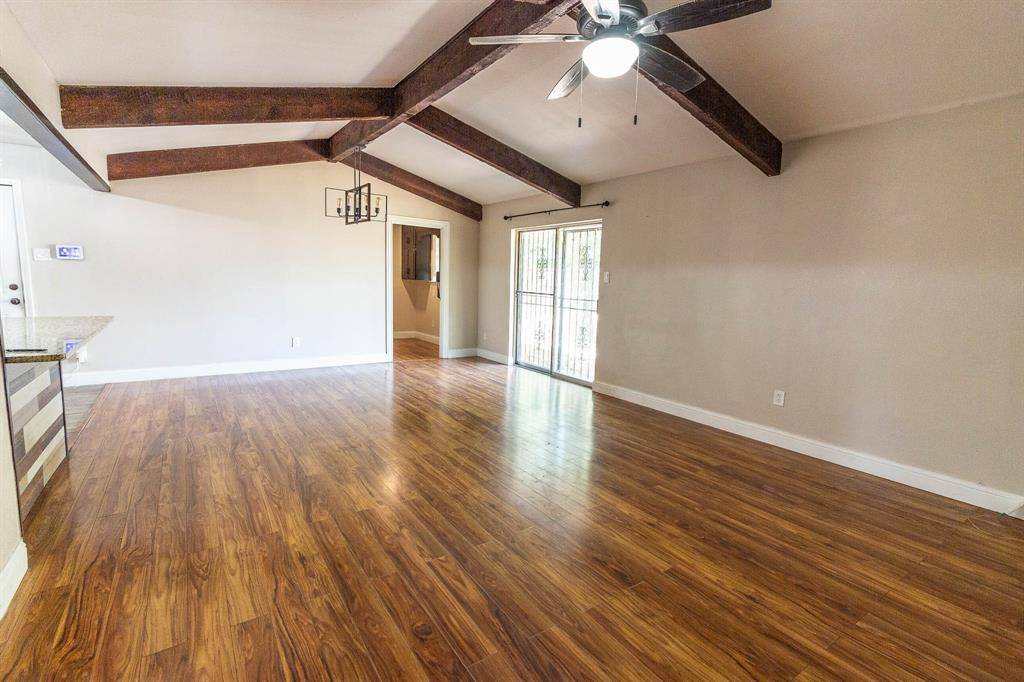 115 E Allen Street, Kaufman, TX 75142