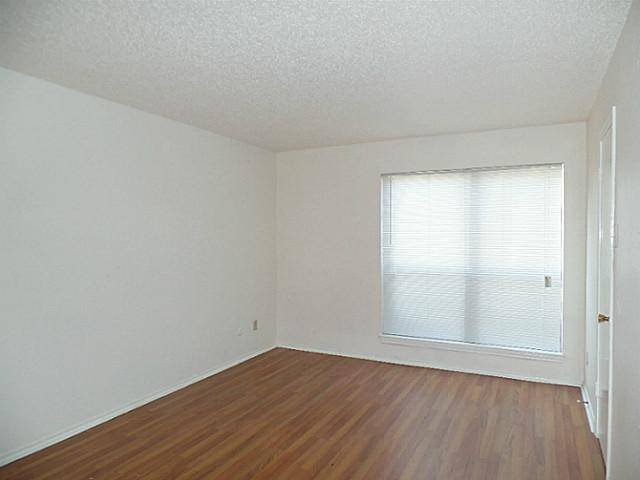 5840 Spring Valley #305, Dallas, TX 75254
