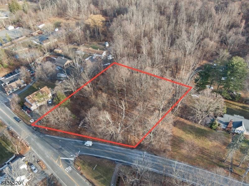 2046 Macopin Road, West Milford Twp., NJ 07480