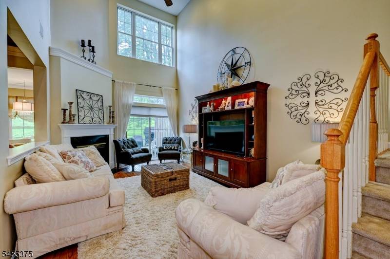 47 LOFT Dr, Bridgewater Twp., NJ 08836