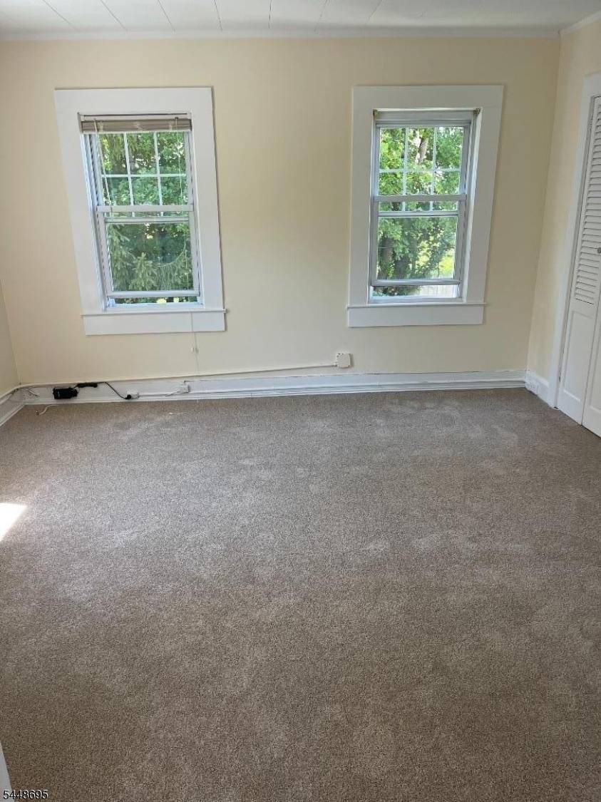 17 Chestnut St - Unit 2, Caldwell Boro Twp., NJ 07006