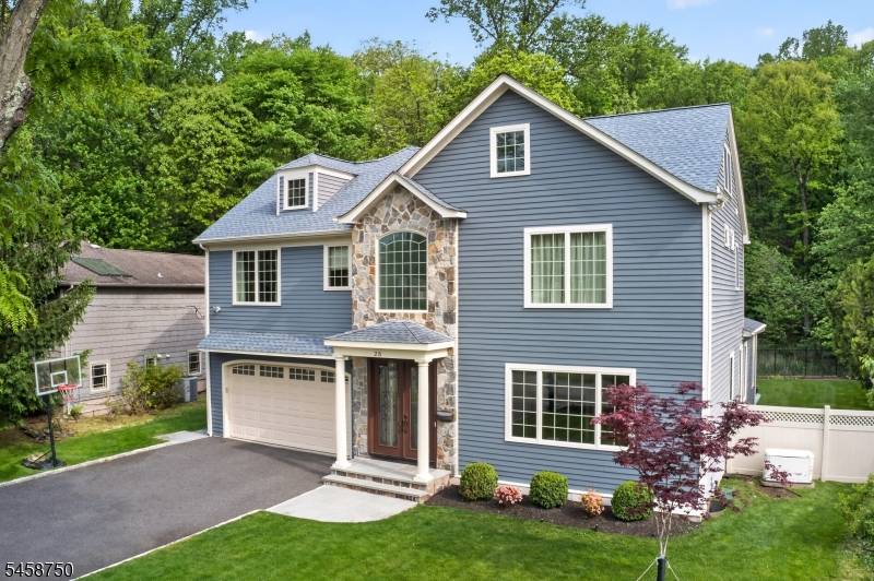 25 Wellington Ave, Millburn Twp., NJ 07078