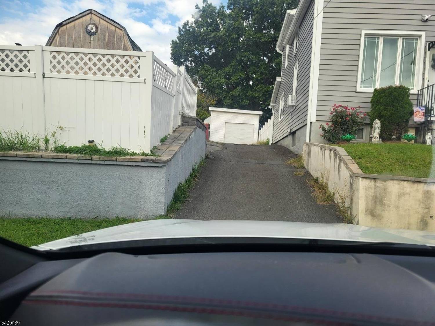377 5T Ave #2, Paterson City, NJ 07514