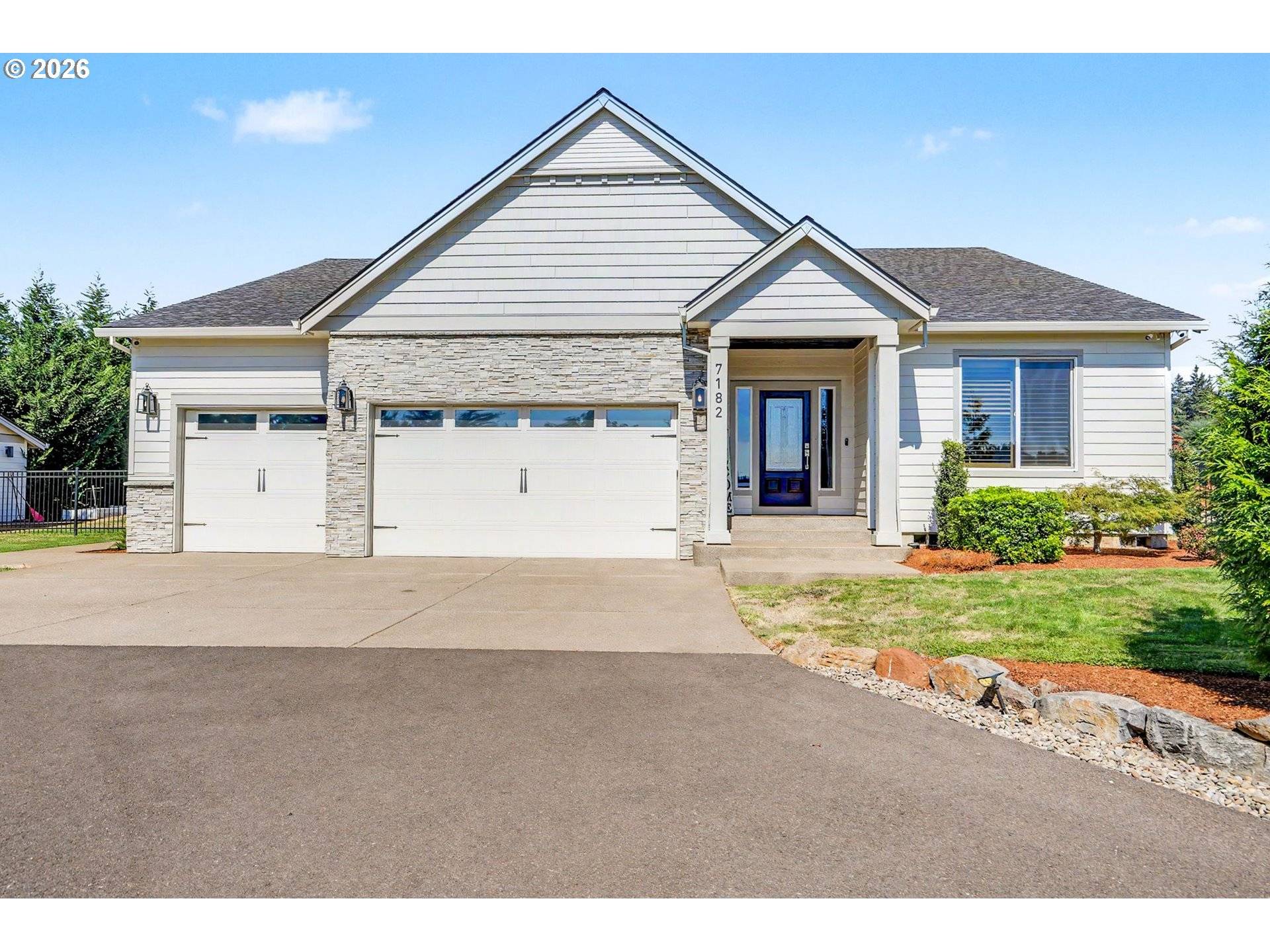 7182 ELMER CT NE, Silverton, OR 97381