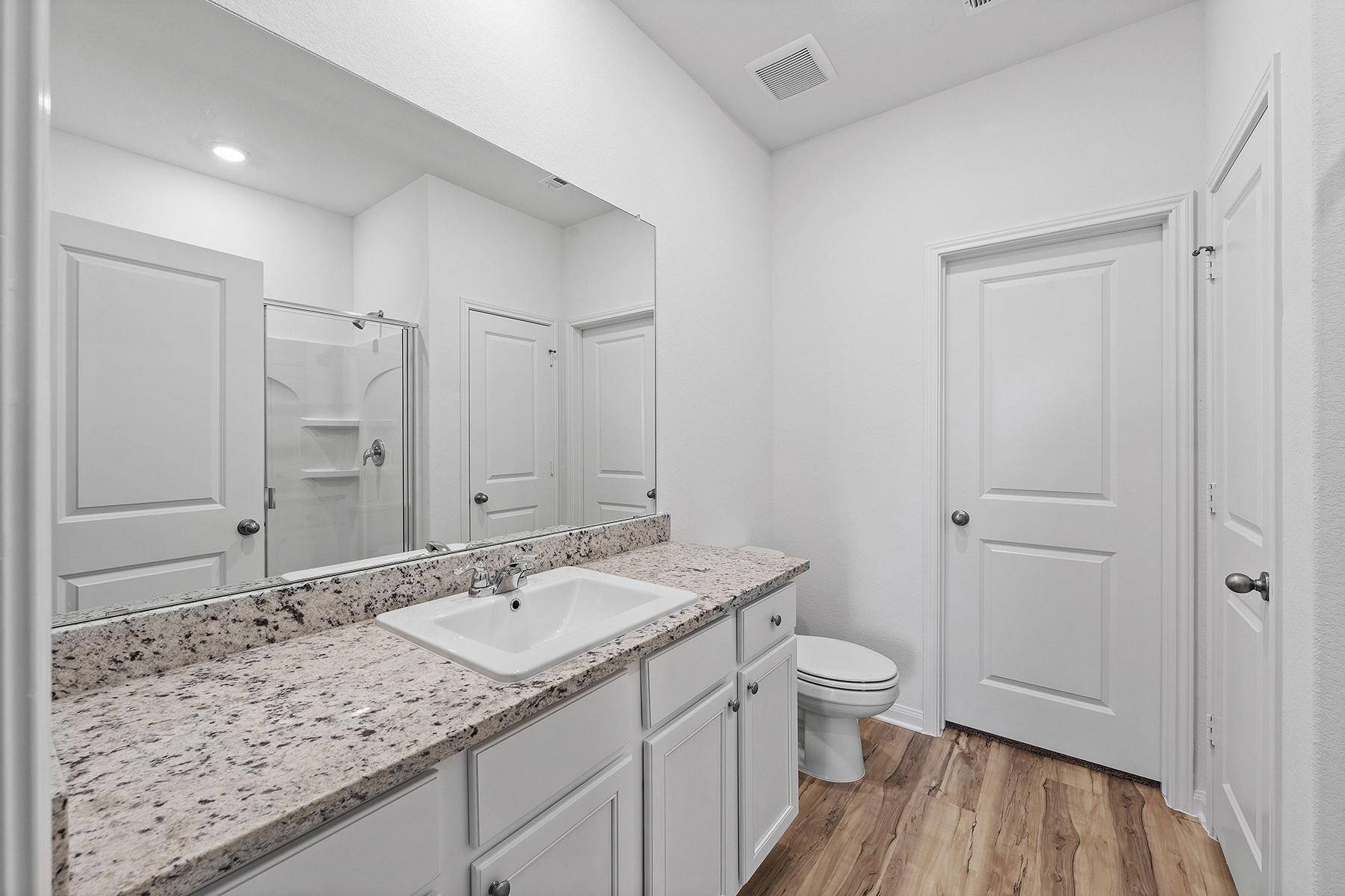 209 Paradise Canyon DR, Jarrell, TX 76537