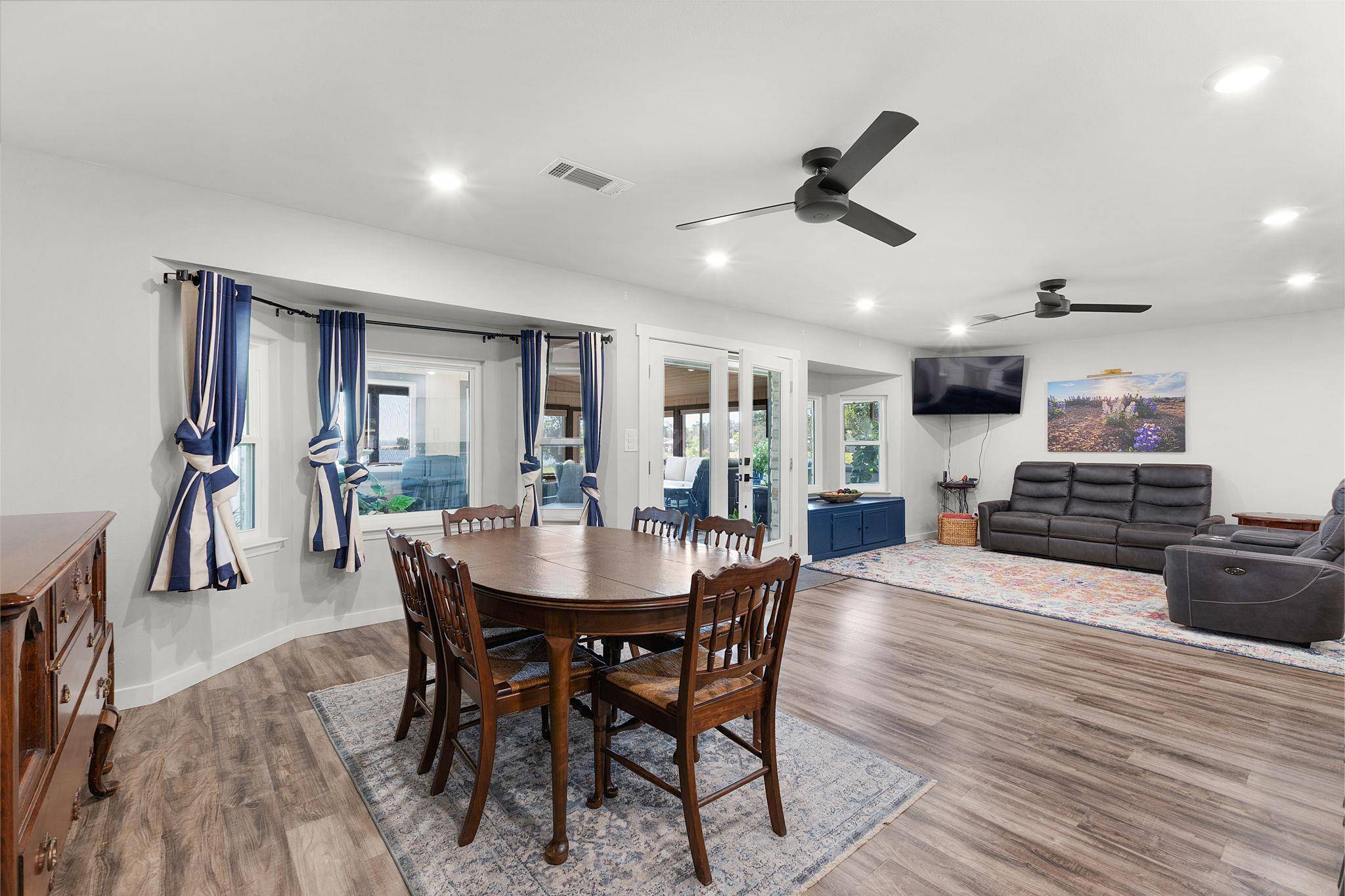 208 Iris Lane LN, Buchanan Dam, TX 78609