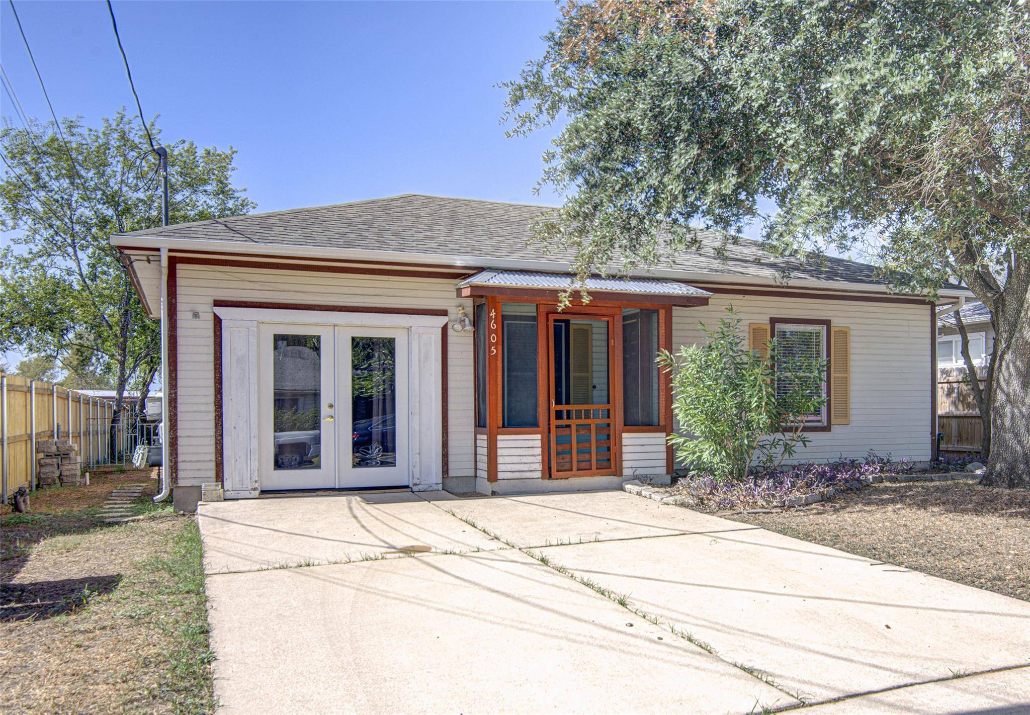 4605 Ribbecke Ave, Austin, TX 78721