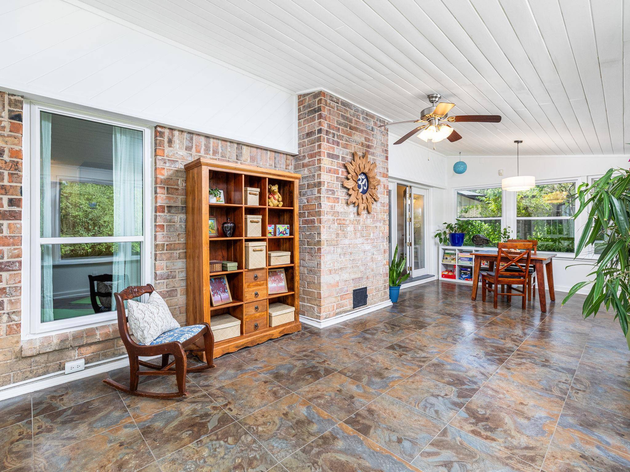 2406 Lancaster DR, Austin, TX 78748