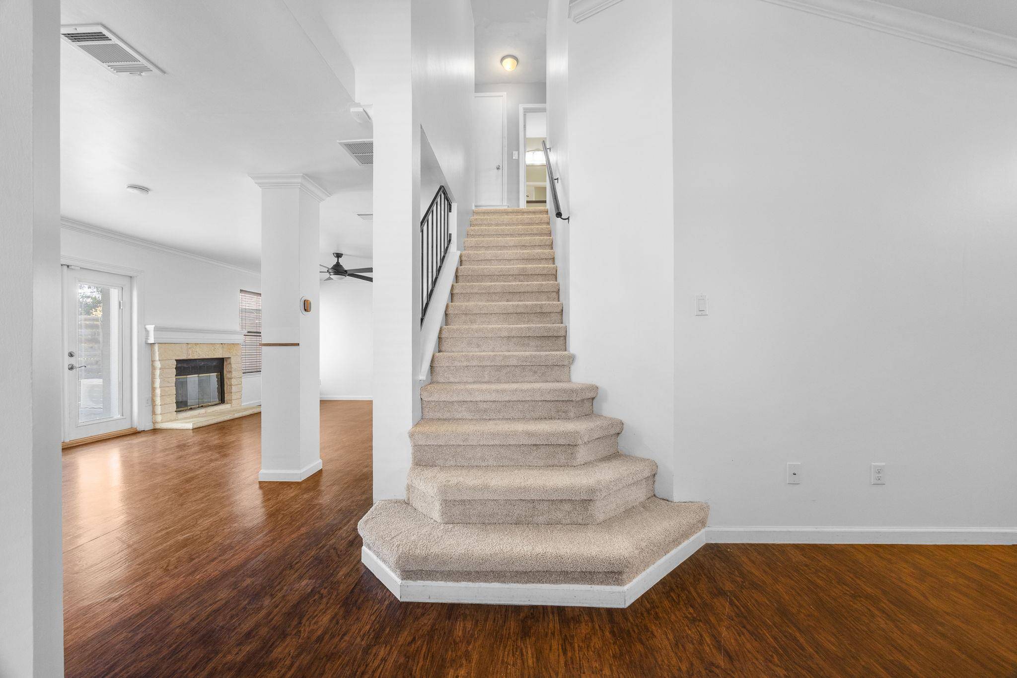 12800 Meehan DR, Austin, TX 78727