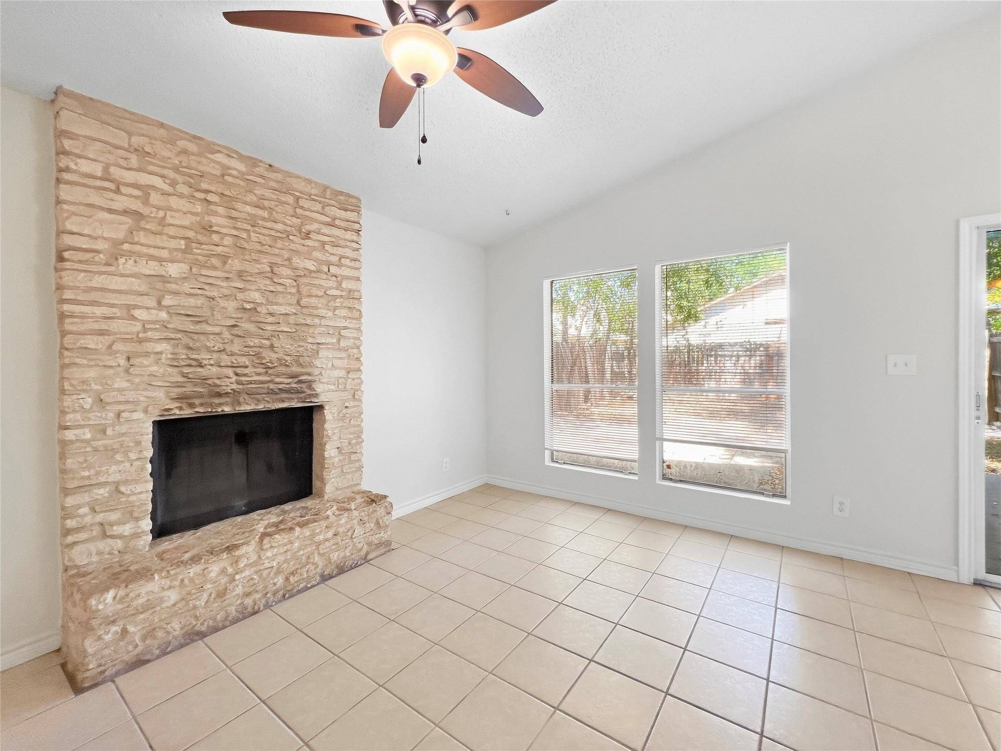 1012 Fieldwood DR #A, Austin, TX 78758