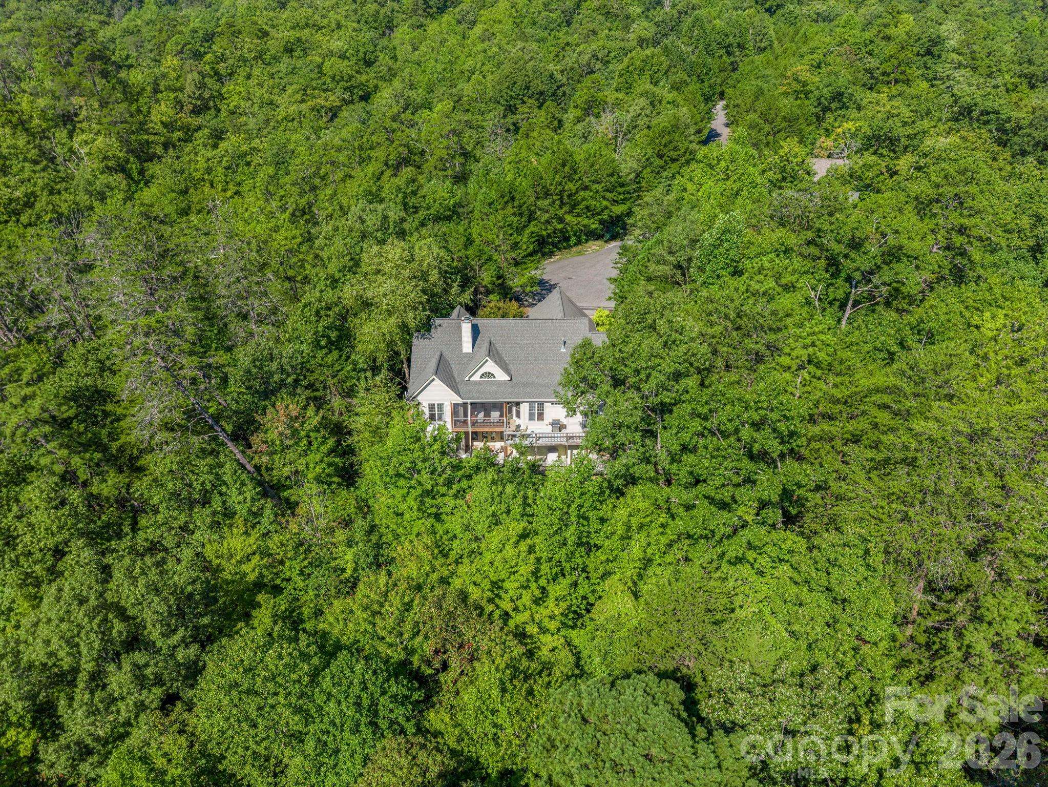 224 Highland HTS, Lake Lure, NC 28746