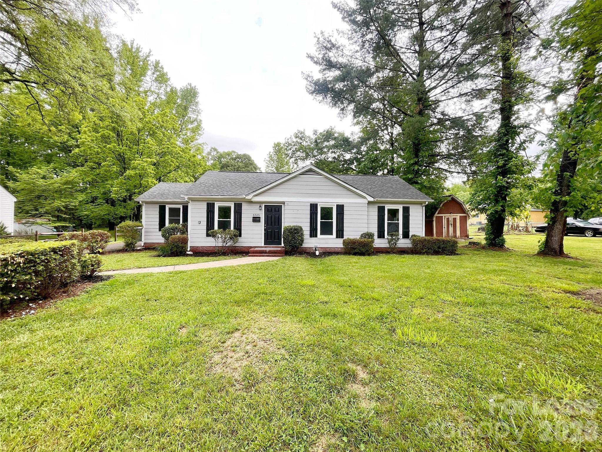 6525 Mcbride ST, Charlotte, NC 28215