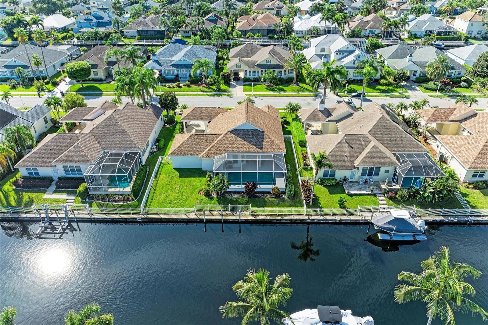 4727 COMPASS DR, Bradenton, FL 34208