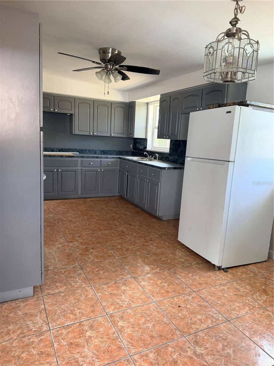 3400 SUNSET DR W, Winter Haven, FL 33881
