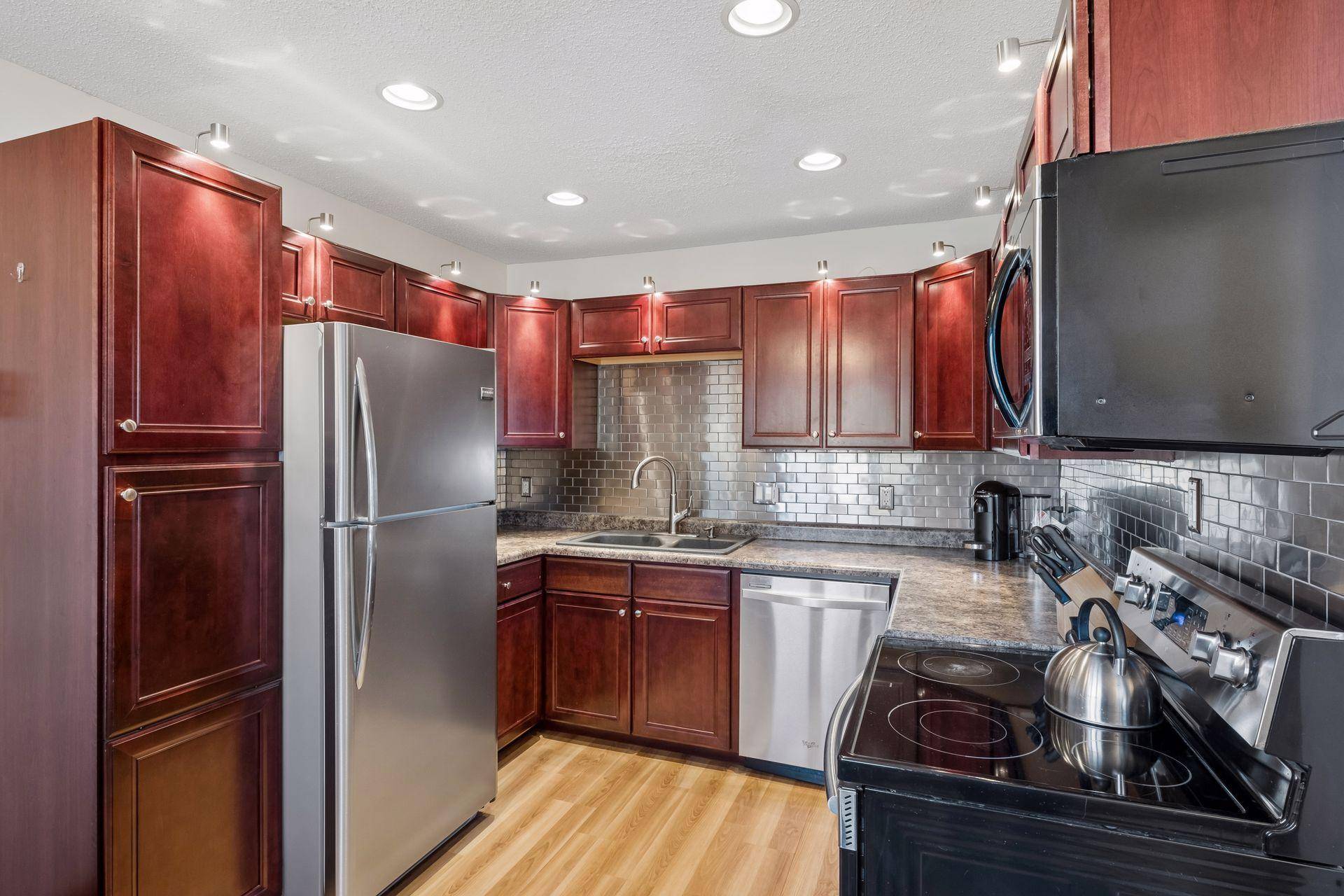 11032 Trail West RD, Bloomington, MN 55437