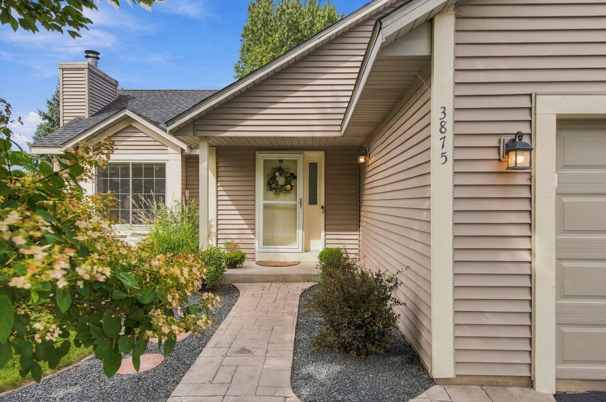 3875 Walnut Grove LN N, Plymouth, MN 55446