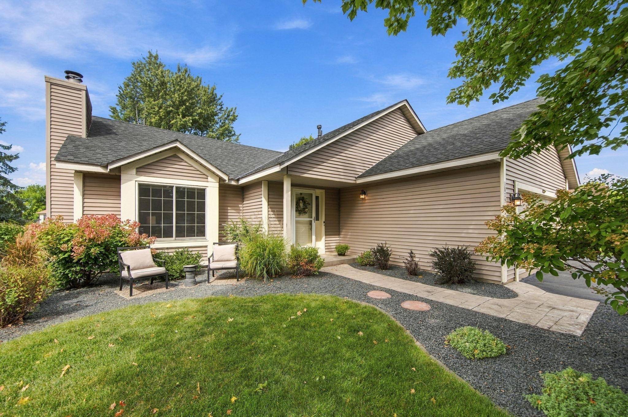 3875 Walnut Grove LN N, Plymouth, MN 55446