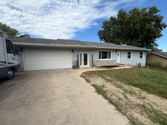 4501 22nd AVE NE, Rochester, MN 55906