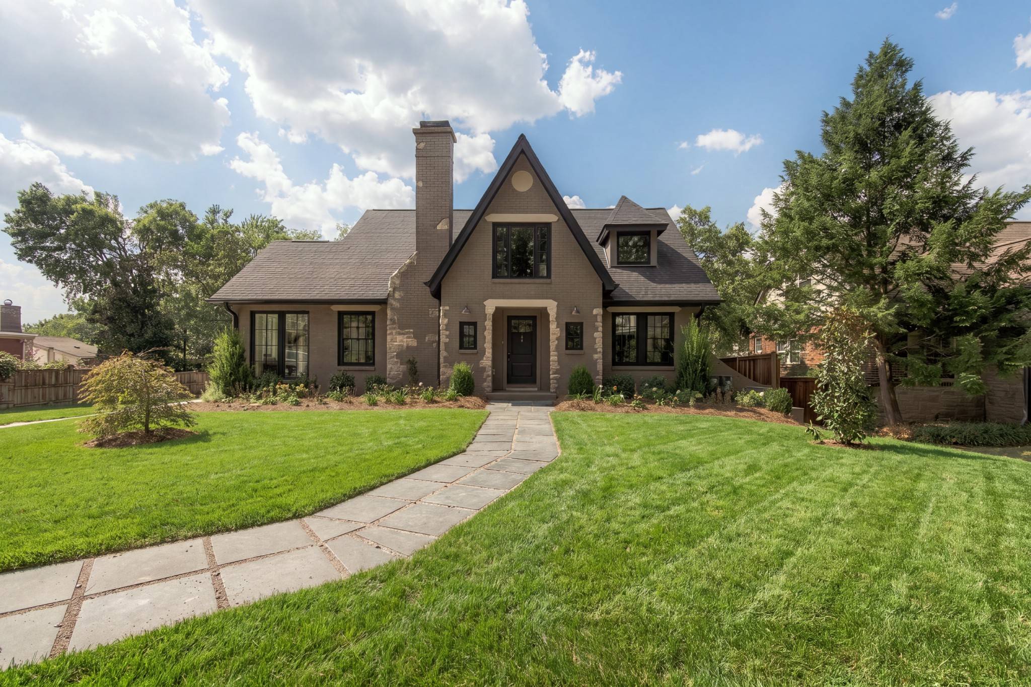 225 Mockingbird Rd, Nashville, TN 37205