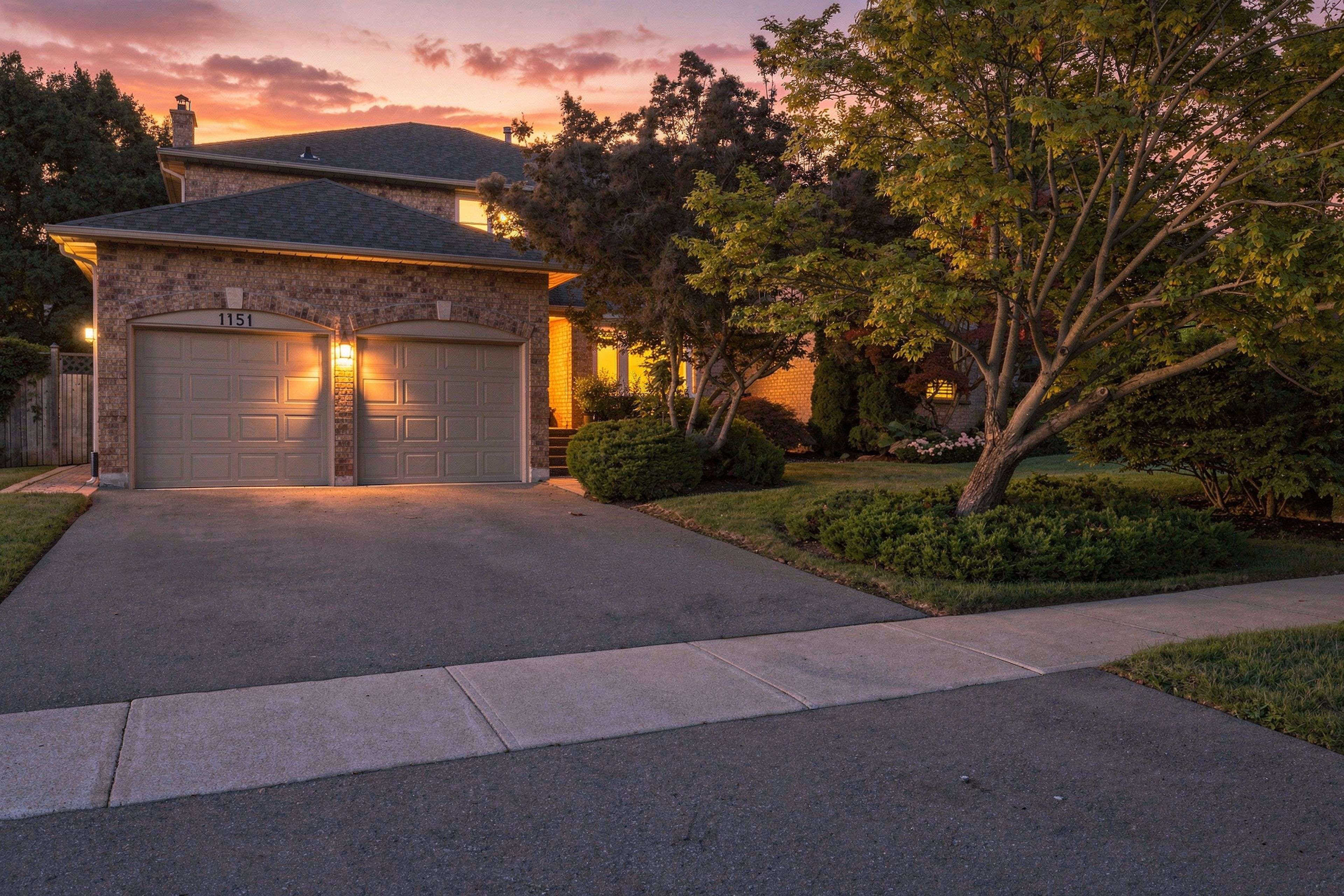 1151 Forest Trail PL, Oakville, ON L6M 3H7