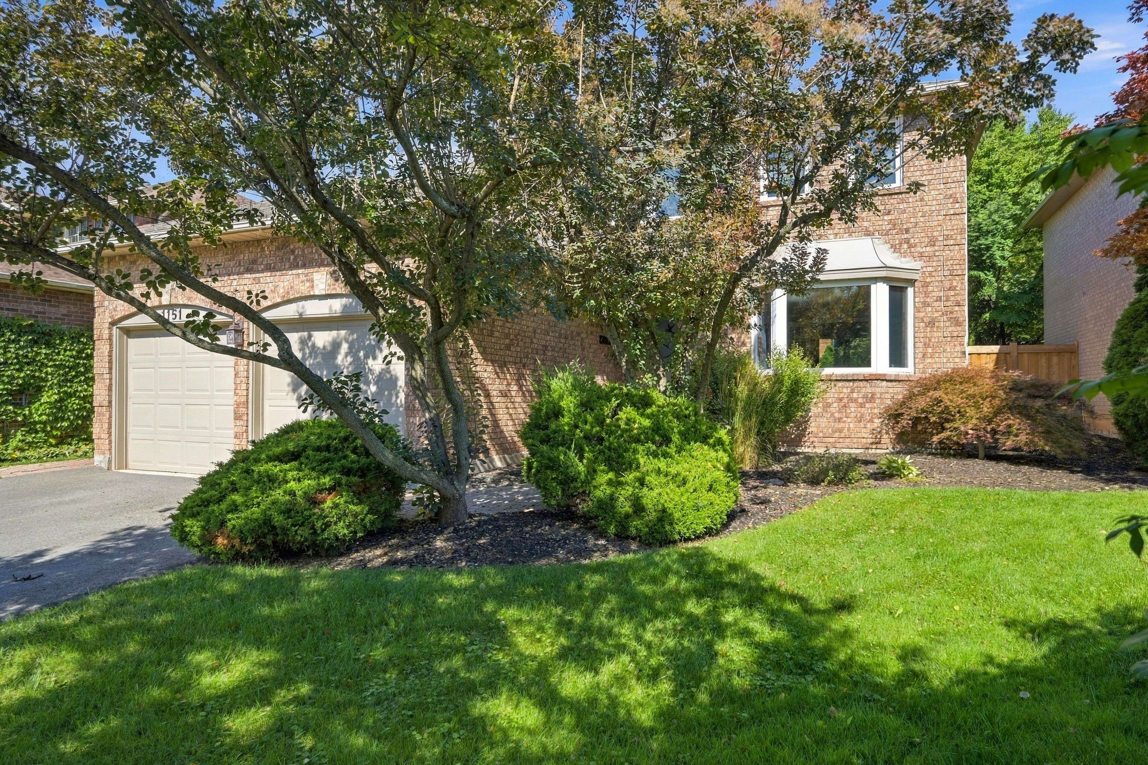 1151 Forest Trail PL, Oakville, ON L6M 3H7