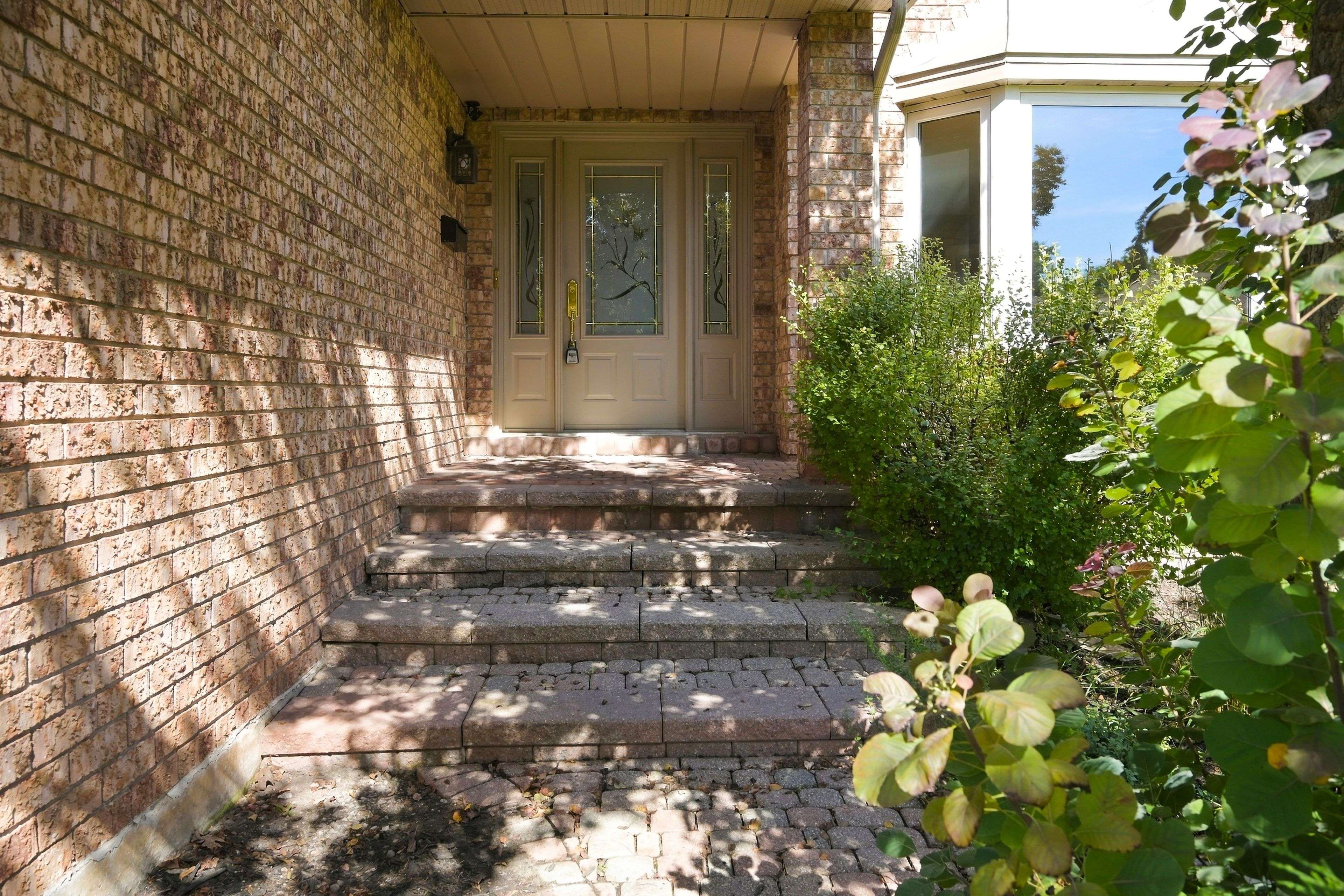 1151 Forest Trail PL, Oakville, ON L6M 3H7