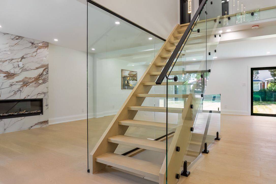 319 Beechfield RD #Unit 1, Oakville, ON L6J 5H9