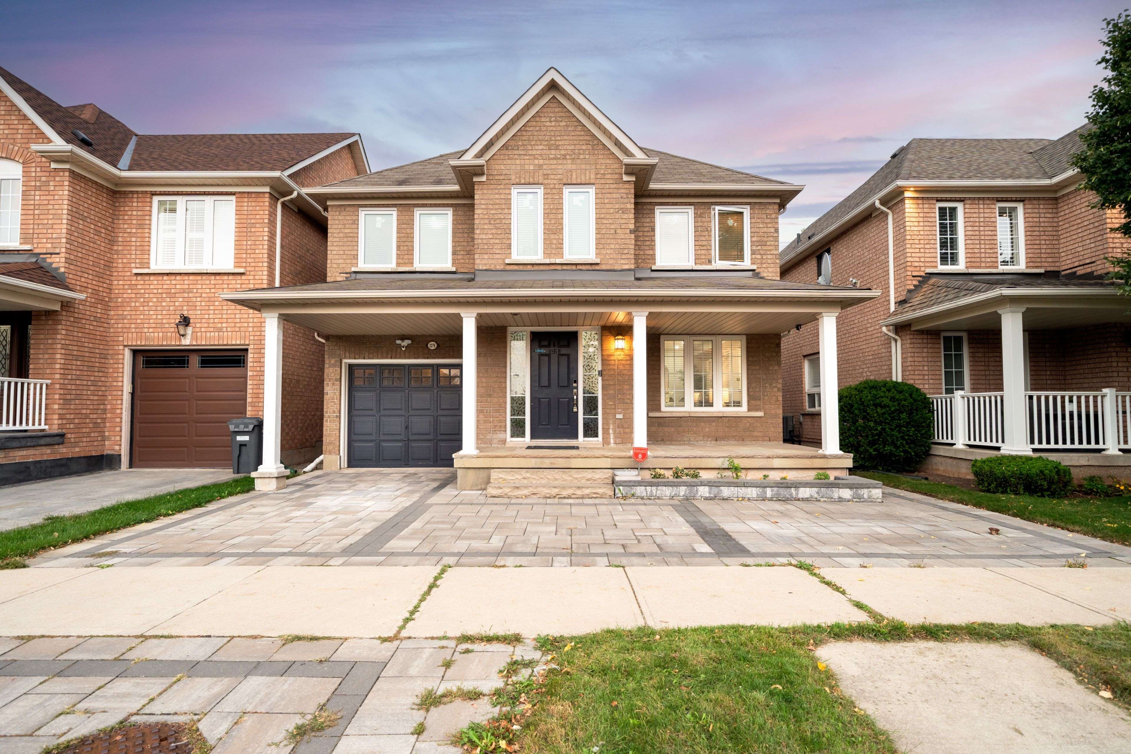 2276 Fairmount DR, Oakville, ON L6M 5J6