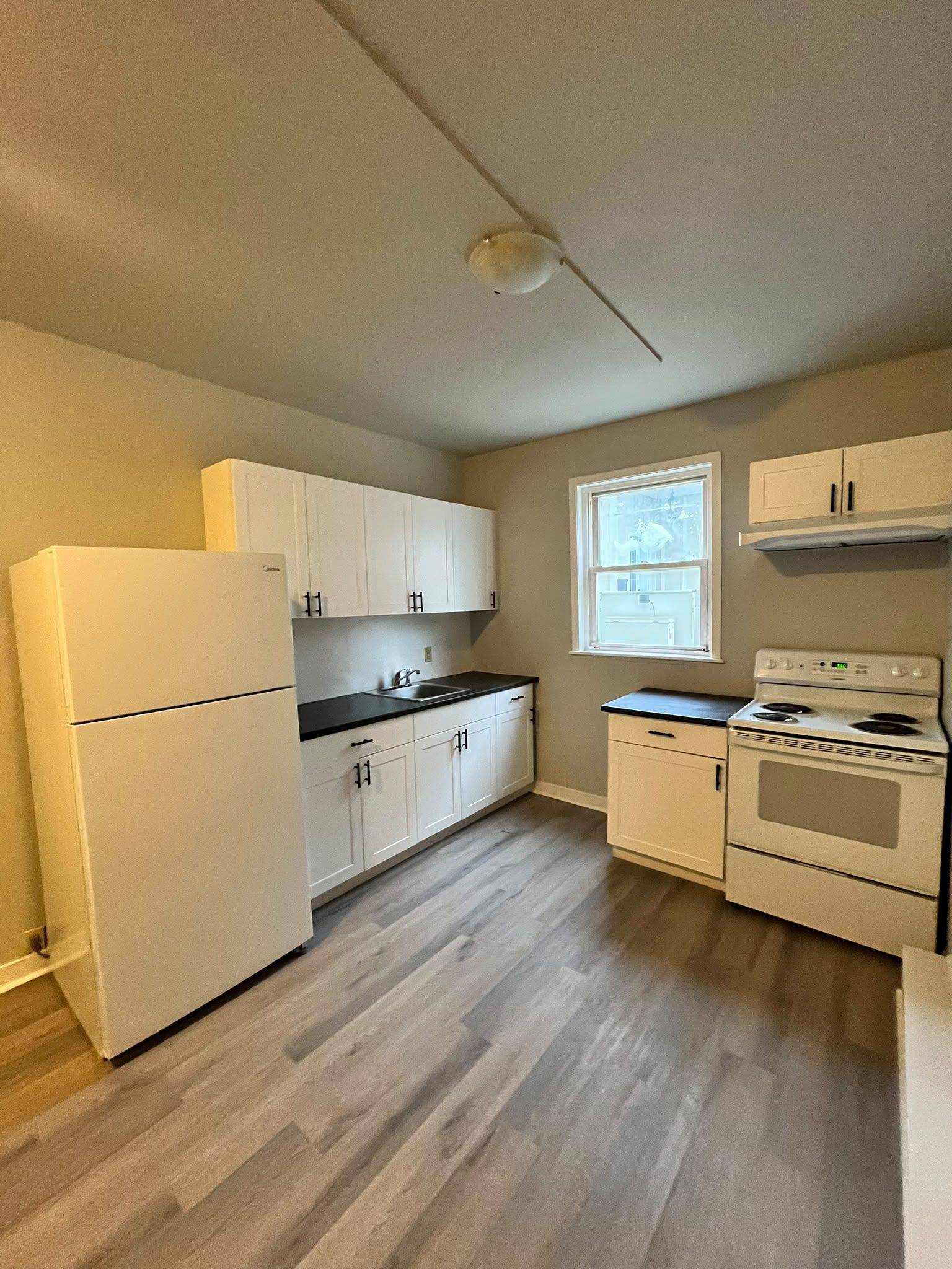 33 Lakeshore DR #3, South Dundas, ON K0C 1X0