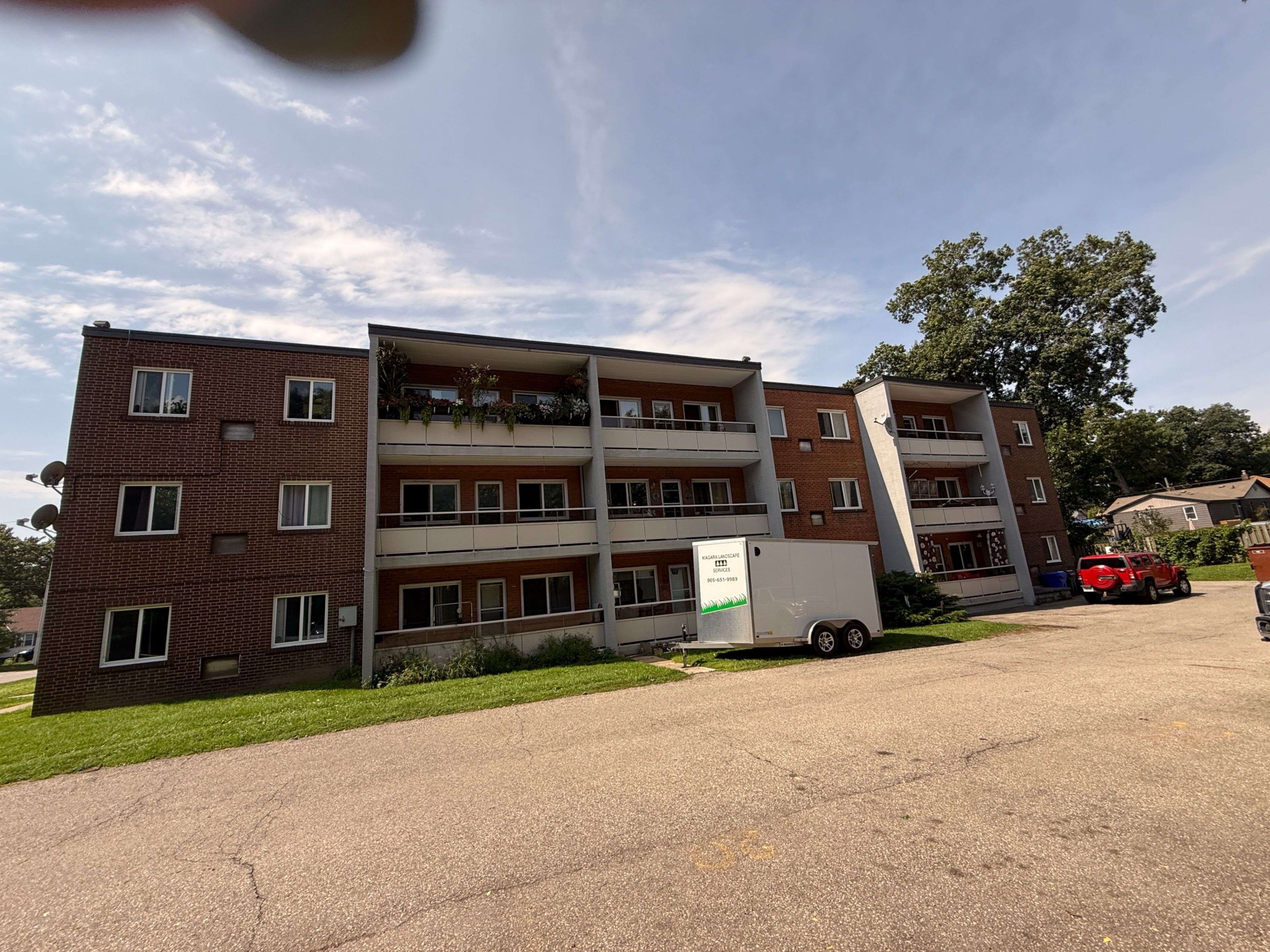 6035 Murray ST #27, Niagara Falls, ON L2G 2K4