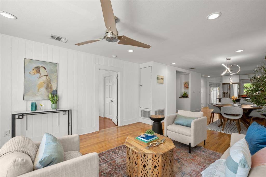 1184 Navasota ST, Austin, TX 78702