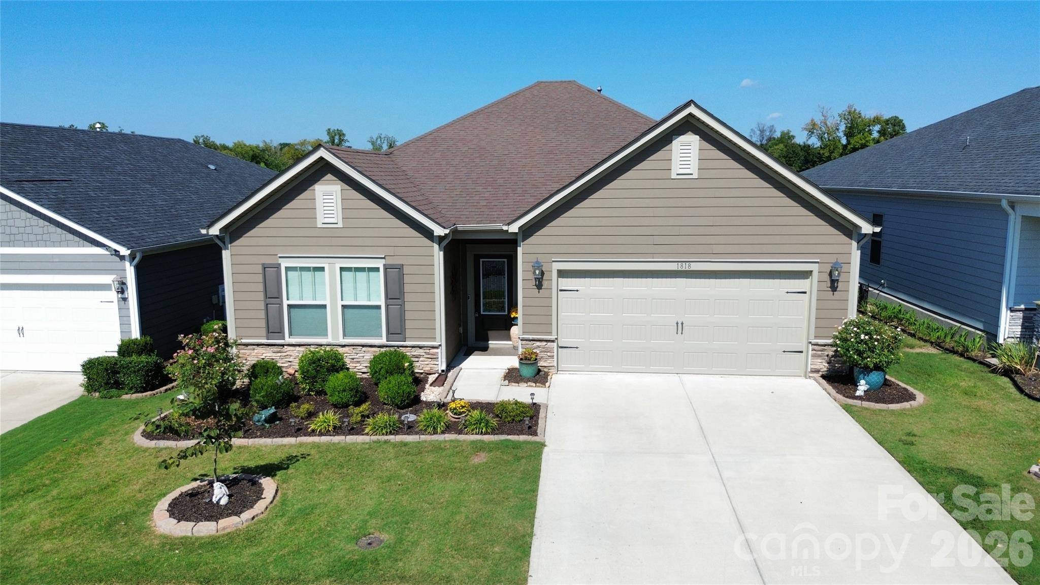 1818 Lotus LN, Denver, NC 28037
