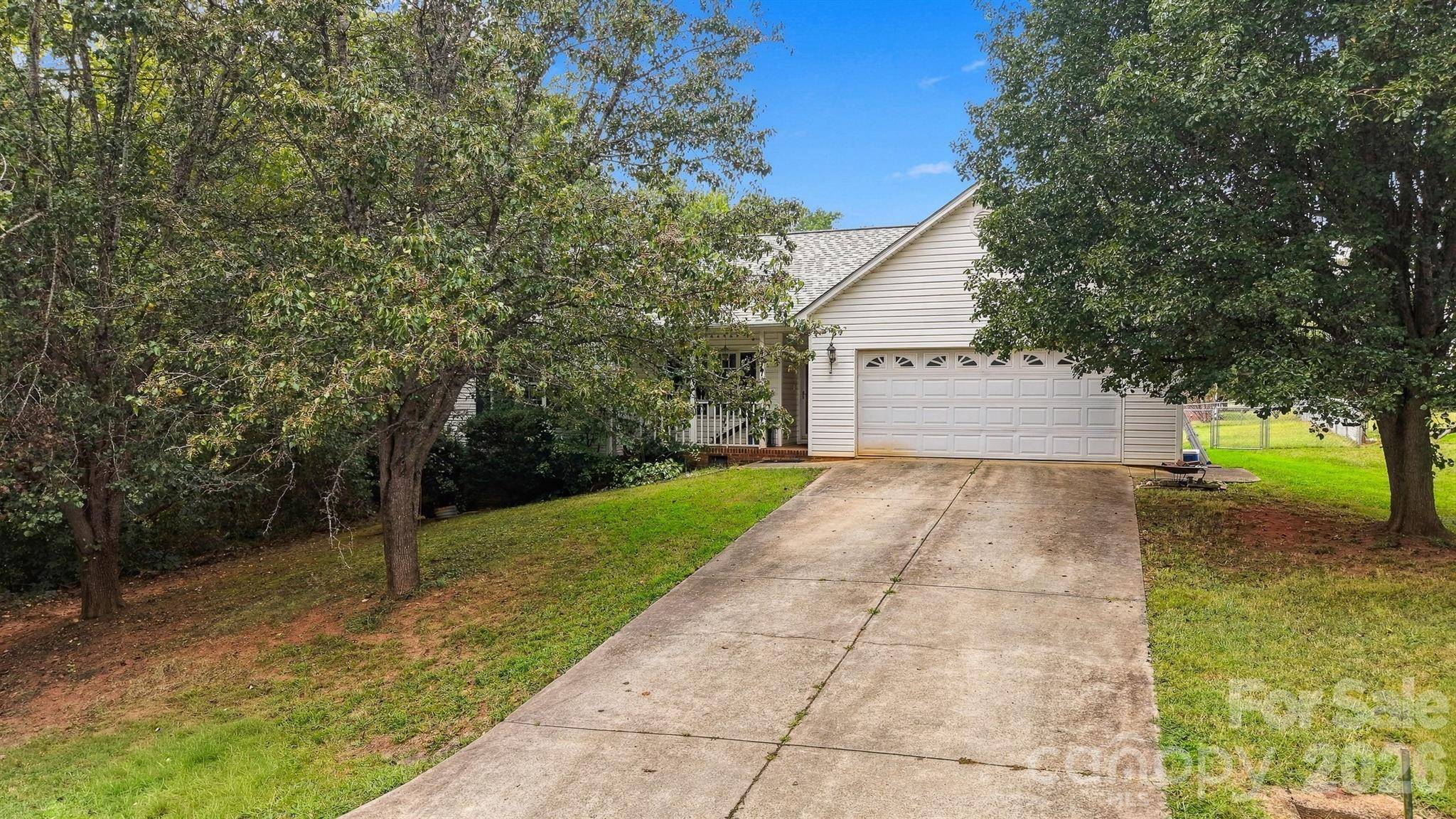 4917 Pond CT, Conover, NC 28613