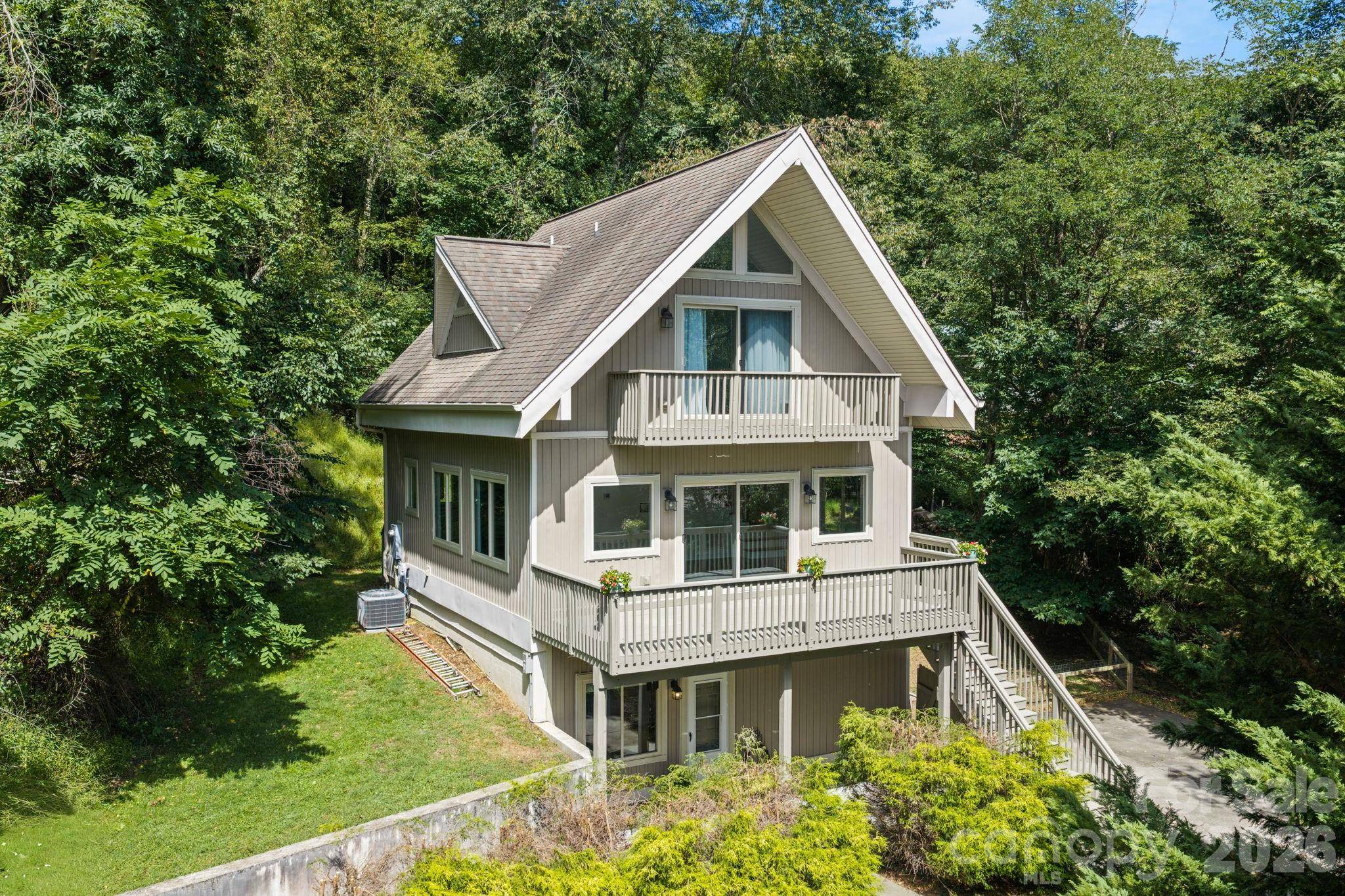 502 Queen ST, Boone, NC 28607