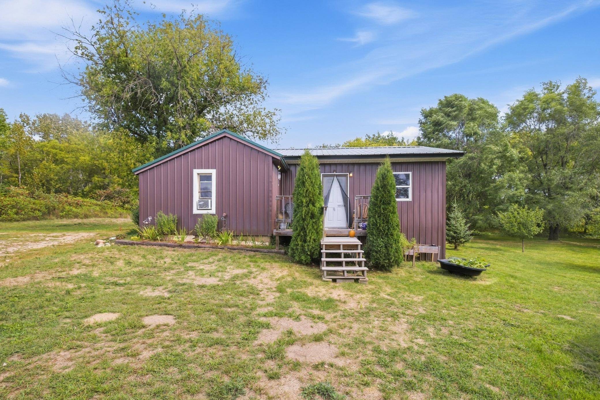 26446 Beaver RD, Cushing, MN 56443