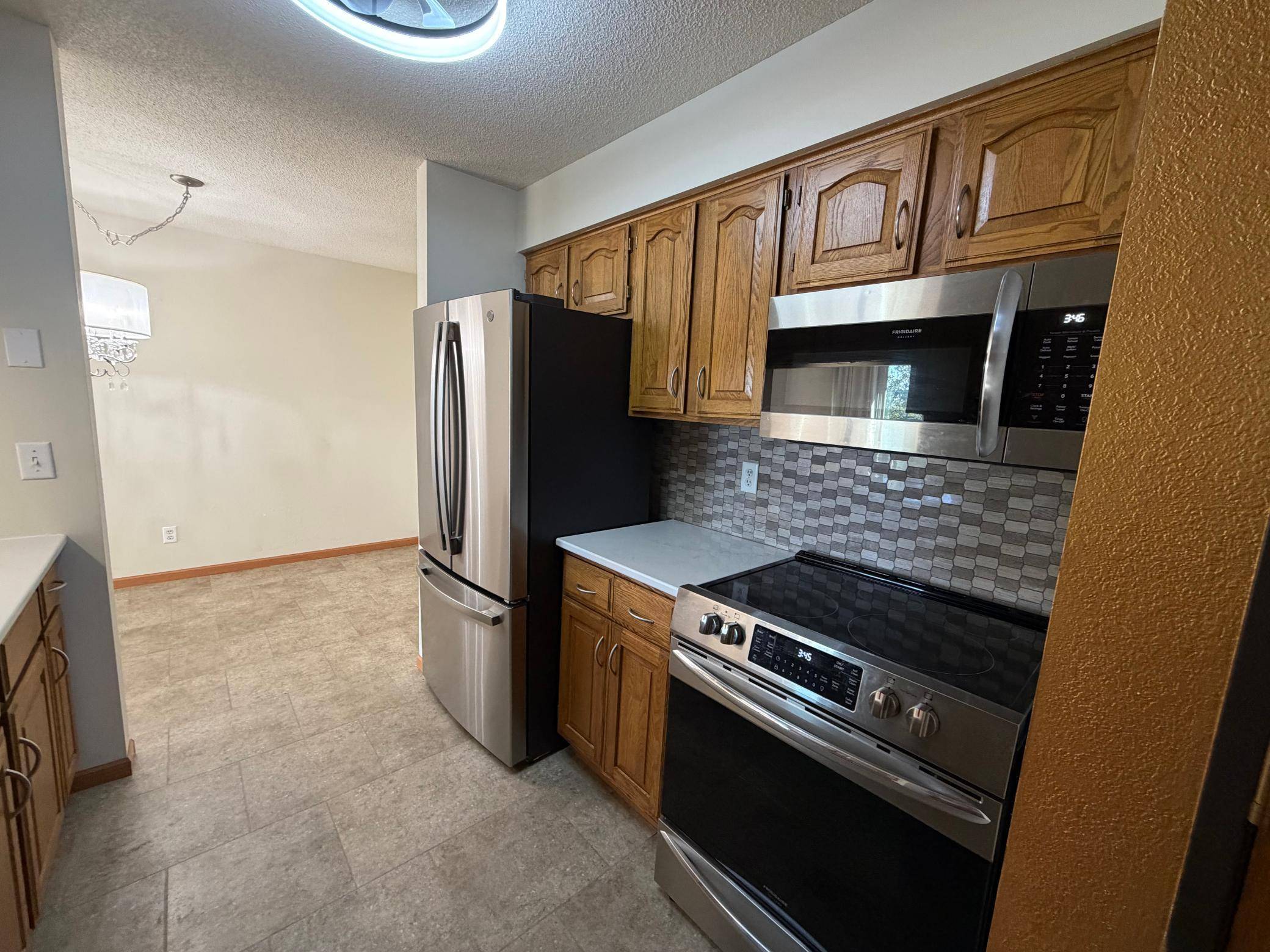 1801 Becker AVE SE #306, Willmar, MN 56201
