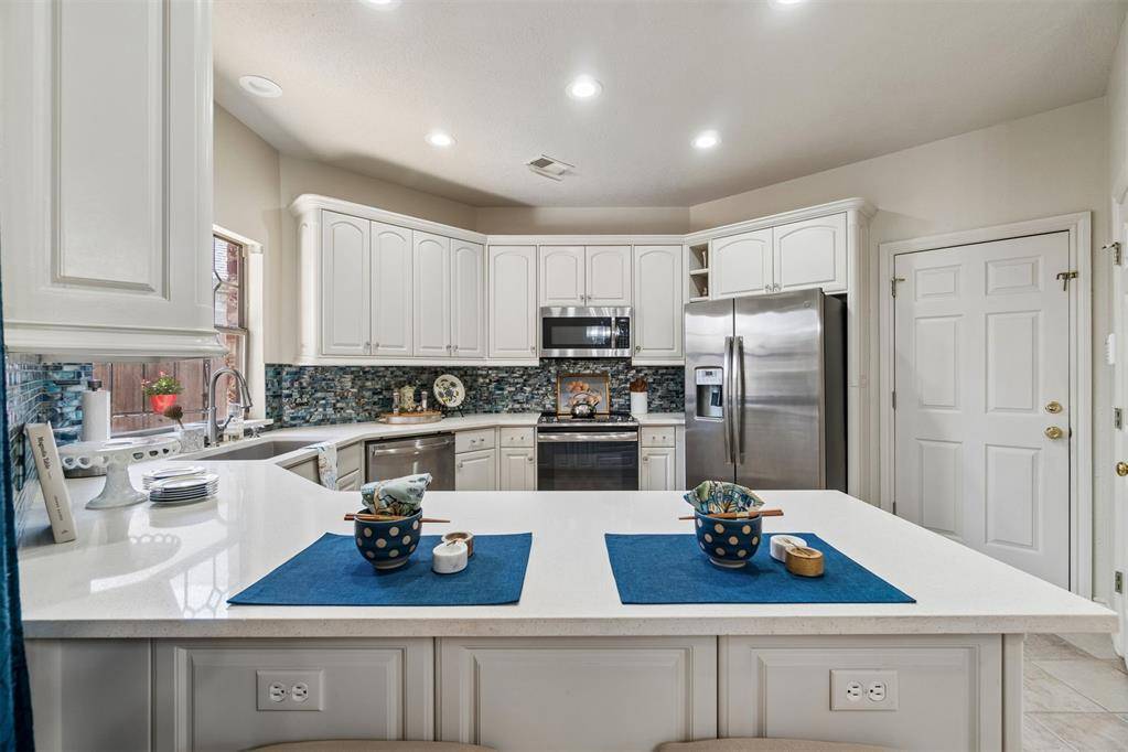12804 Saint Johns PL, Oklahoma City, OK 73142