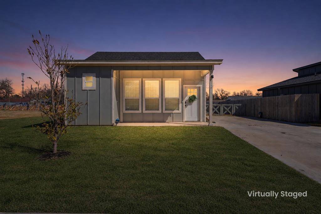 2312 S 12th Street, Waco, TX 76706