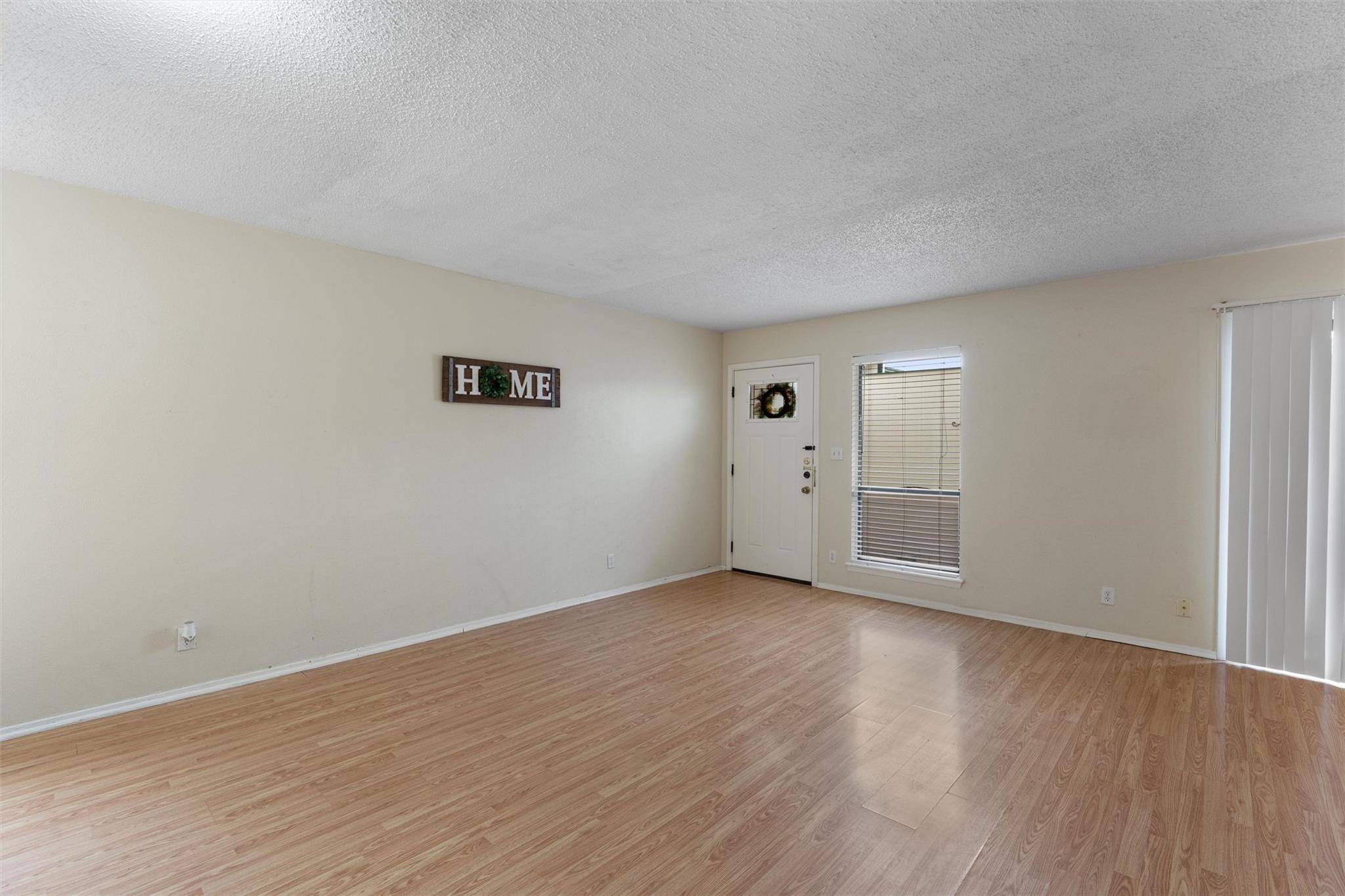 6718 Silvermine DR #704, Austin, TX 78736